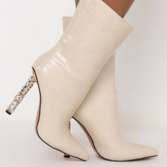 AZALEA WANG COME ON PLAY WITH ME STILETTO BOOTIE IN BONE ( BRAND NEW !!!! ) - Picture 1 of 7